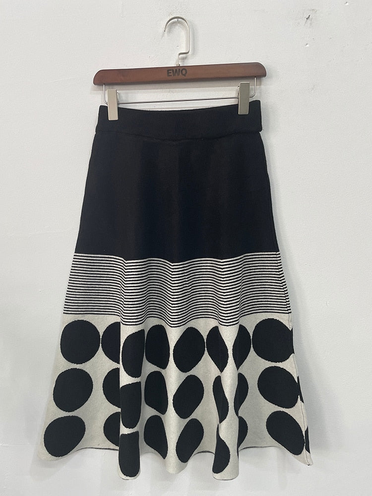 Knitted High Waist Skirt Women's New Autumn Winter Oofice Lady Elastic A-line Pleated Midiskirt
