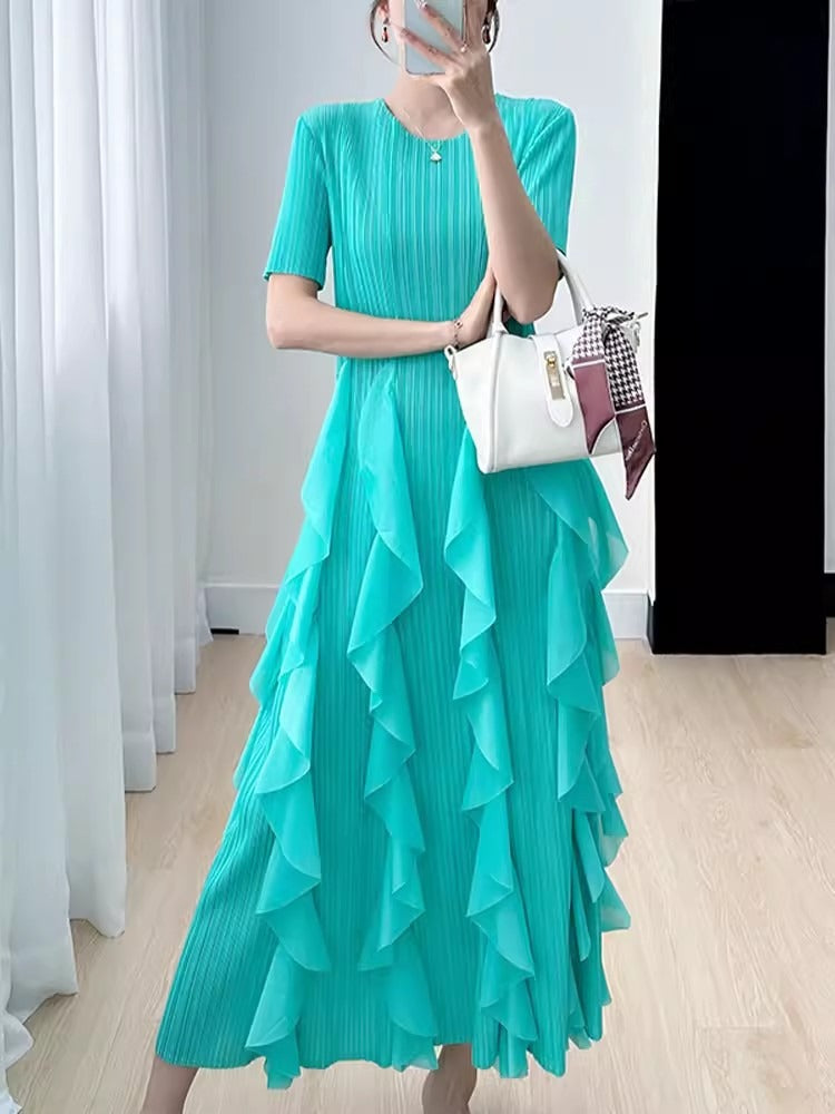Elegant Dress for Women New Indie Design High-End Temperament Round Neck Short Sleeve Pleated Dresses Women