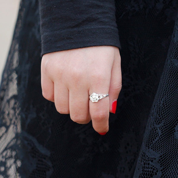 Eu Creative Flower Proposal Engagement Party Ring
