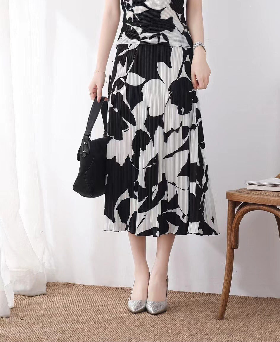 Pleated Skirt Women Printed Large Size Large Swing Mid-Length Versatile Younger Fashion Elegant Skirt