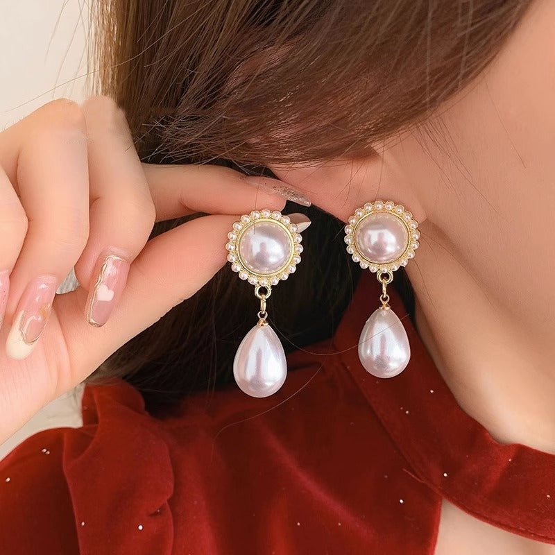 Baroque Water Drops Pearl Earrings High Grade Light Luxury Earrings for Women